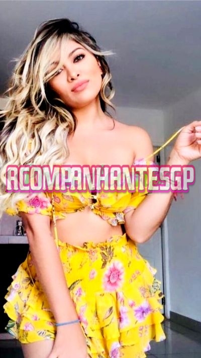 Júlia Moura, Escort em Moema (SP)