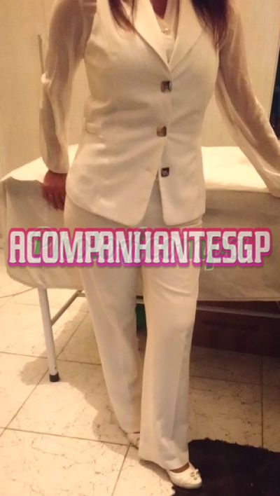 Mieko, Garota de programa em São Paulo