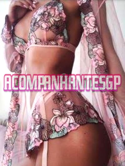 Jade Saleh, Escort em São Paulo