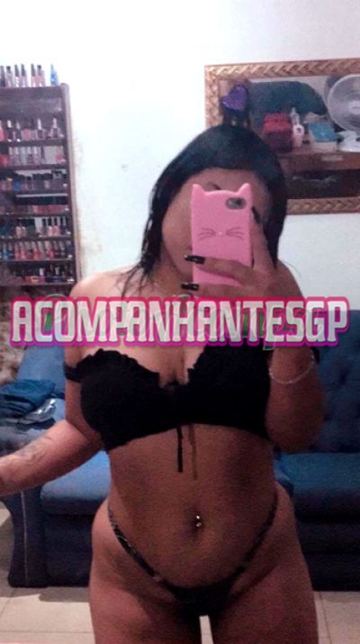 Paula Pinheiro, Acompanhante em São Paulo