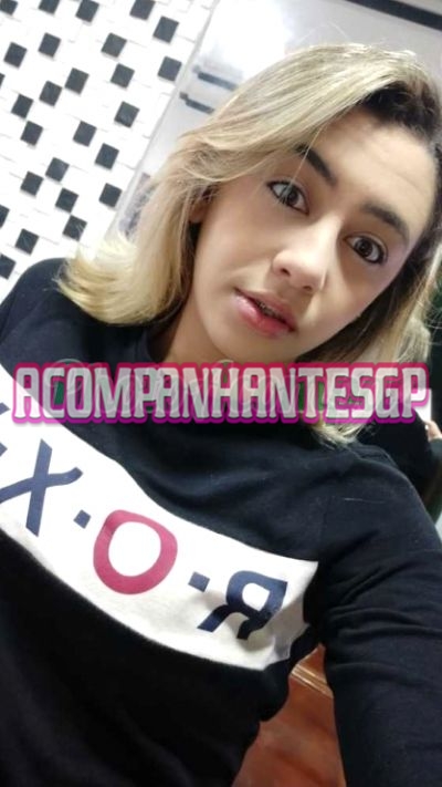 Júlia Serra, Acompanhante em São Paulo