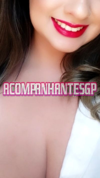 Larissa Colins, Garota de programa em São Paulo