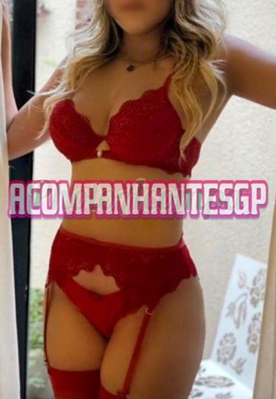 Layla, Acompanhante na República (SP)