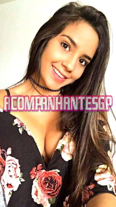 Escarlate, Acompanhante em São Paulo